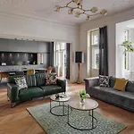Mn6 Luxury By Adrez Praha