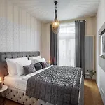 Apartment Mn6 Luxury By Adrez Prague