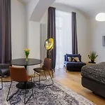 Mn6 Luxury By Adrez Apartmán