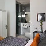 Mn6 Luxury By Adrez Praha