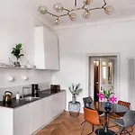 Mn6 Luxury By Adrez